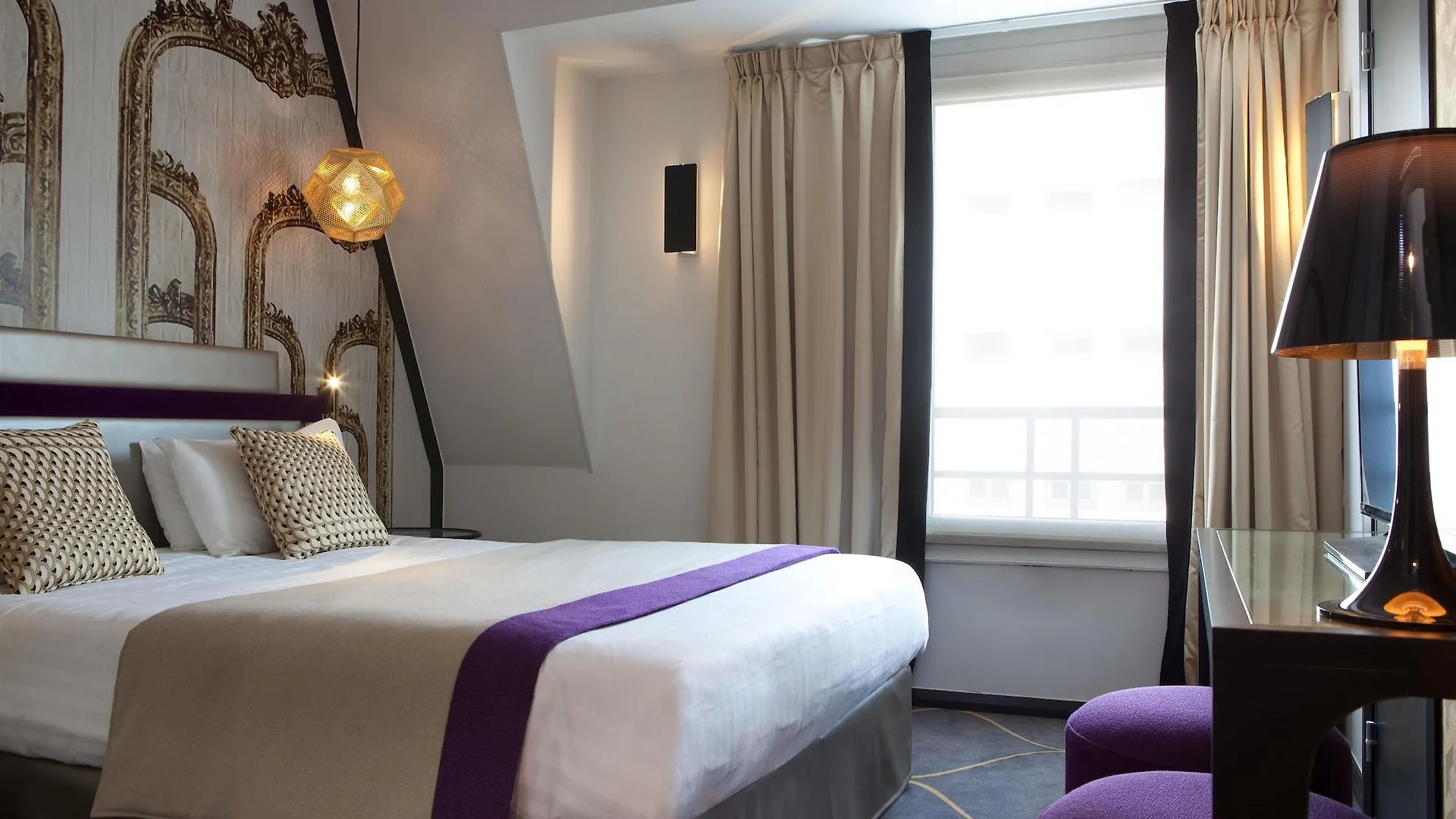Yllen Eiffel 4* Paris